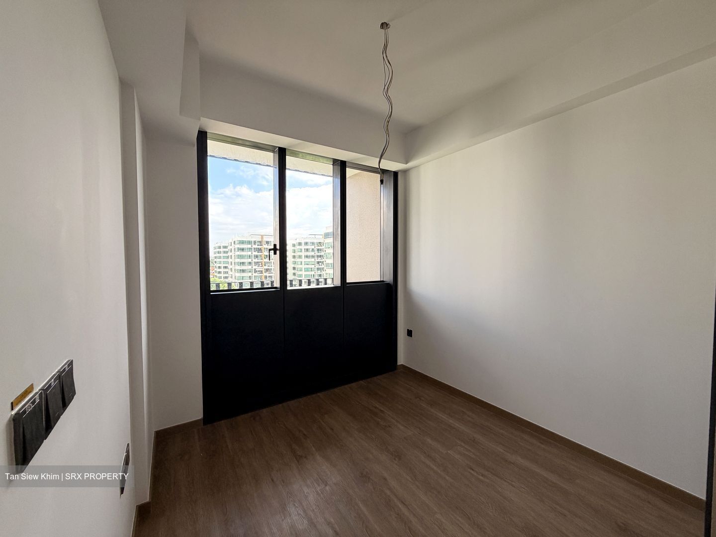 Sceneca Residence (D16), Apartment #561149341